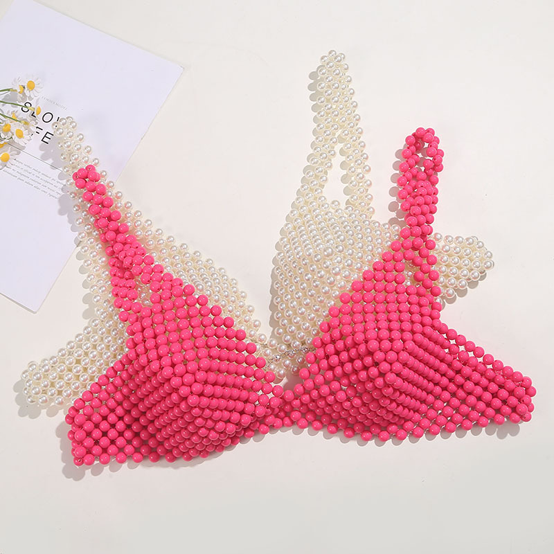 Body Jewelry Europe - بيكيني مثير بتصميم مبالغ فيه من