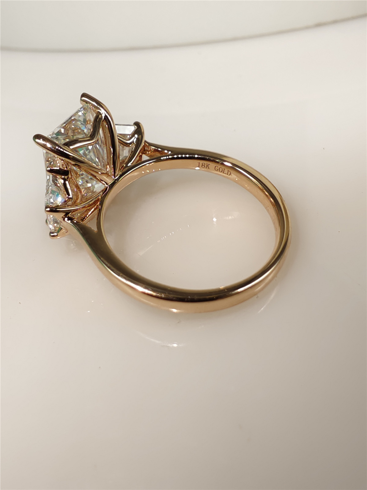 14K الذهب مختبر نمت الماس CVD  - مراجعة Body Jewelry Vch وسعره